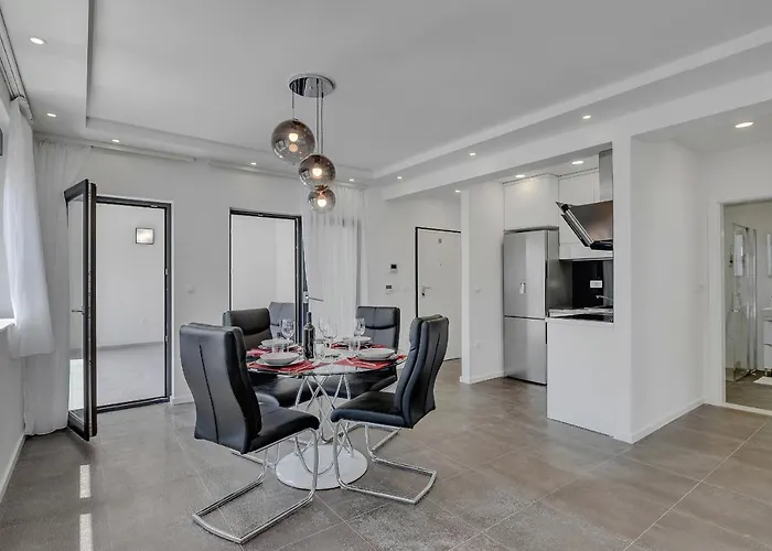 Apartamento Laurus Makarska