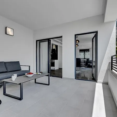 Laurus Apartament Makarska
