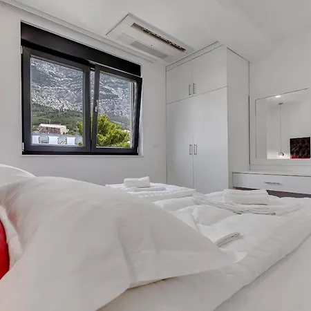 Apartament Laurus *