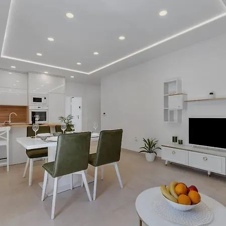 아파트 Laurus 마카르스카