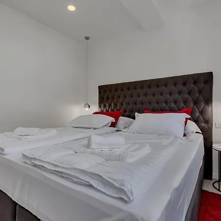 Apartman Laurus