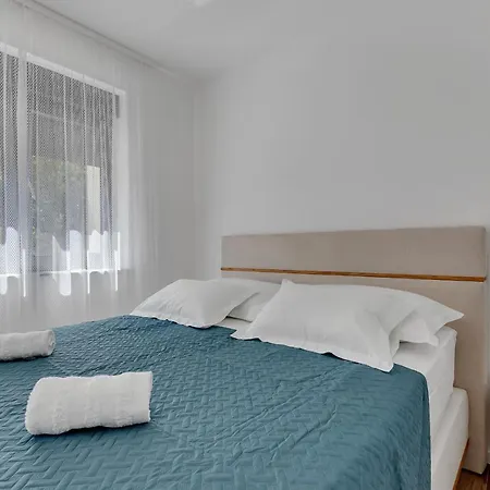 Laurus Apartman *