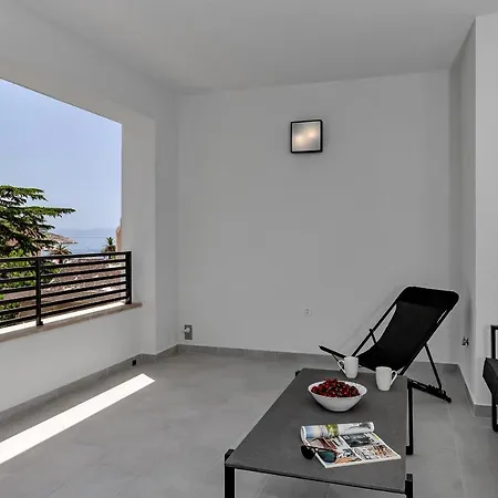 Laurus Apartament