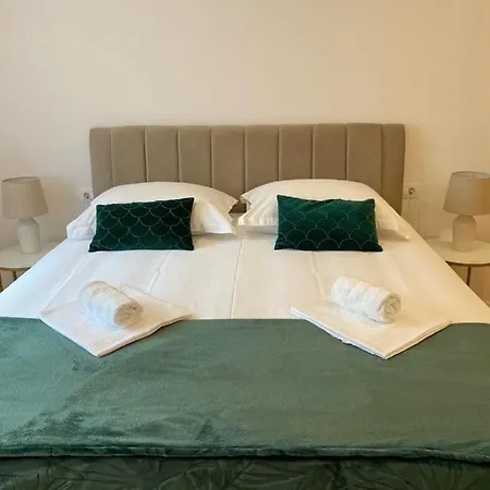Laurus Apartman